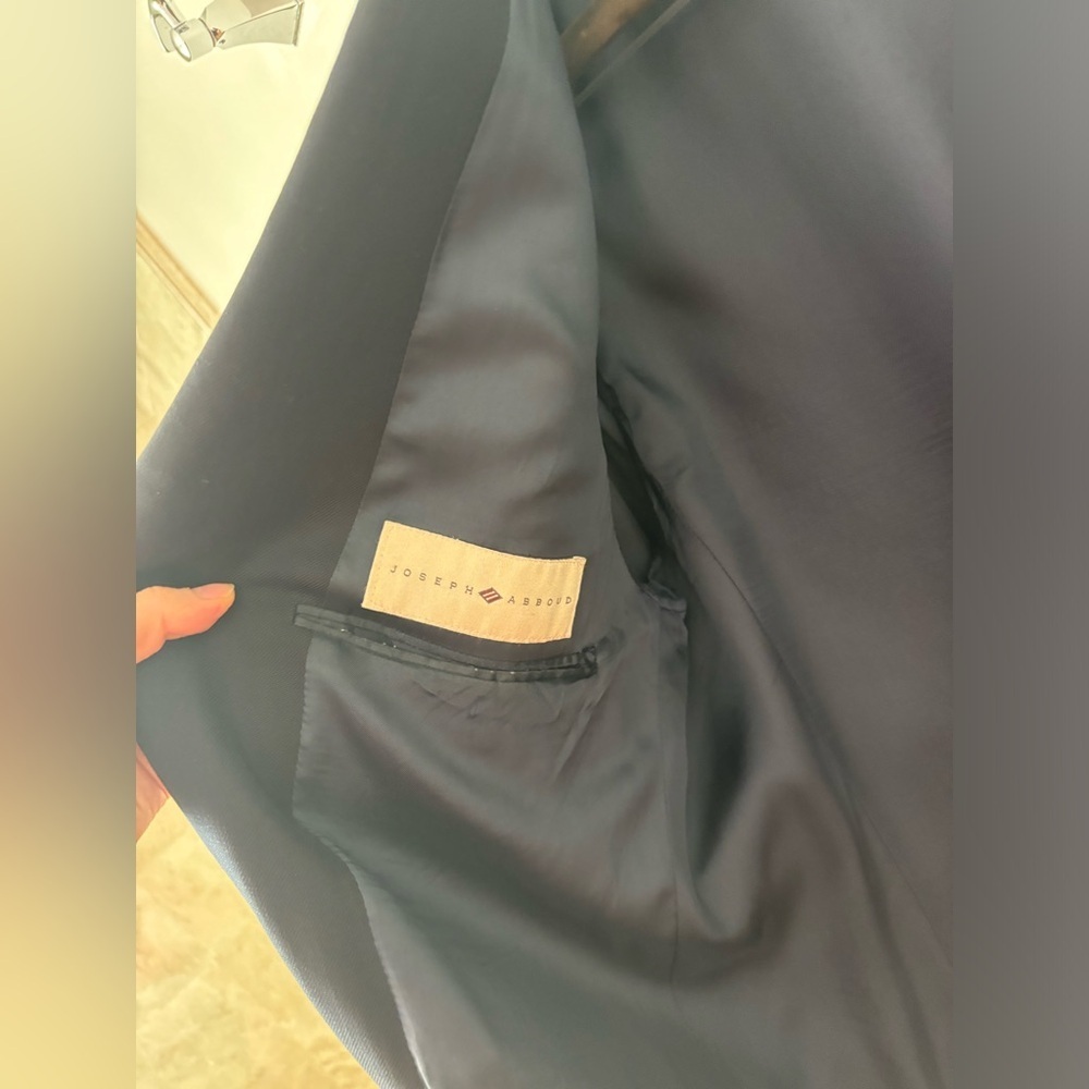 Joseph Abboud Navy Sport Coat - Picture 7 of 11